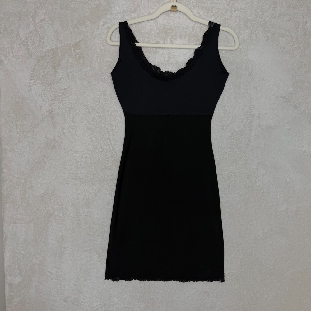 Spanx Women Black Lace Trim Slimming Bodycon Luxury Goth Chic Medium